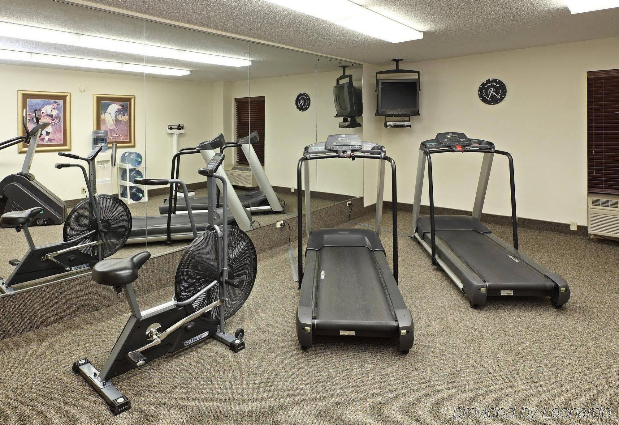 Holiday Inn Express & Suites Fayetteville University Of Arkansas Area By Ihg Экстерьер фото